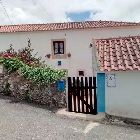 Holiday home Casa Do Cravo